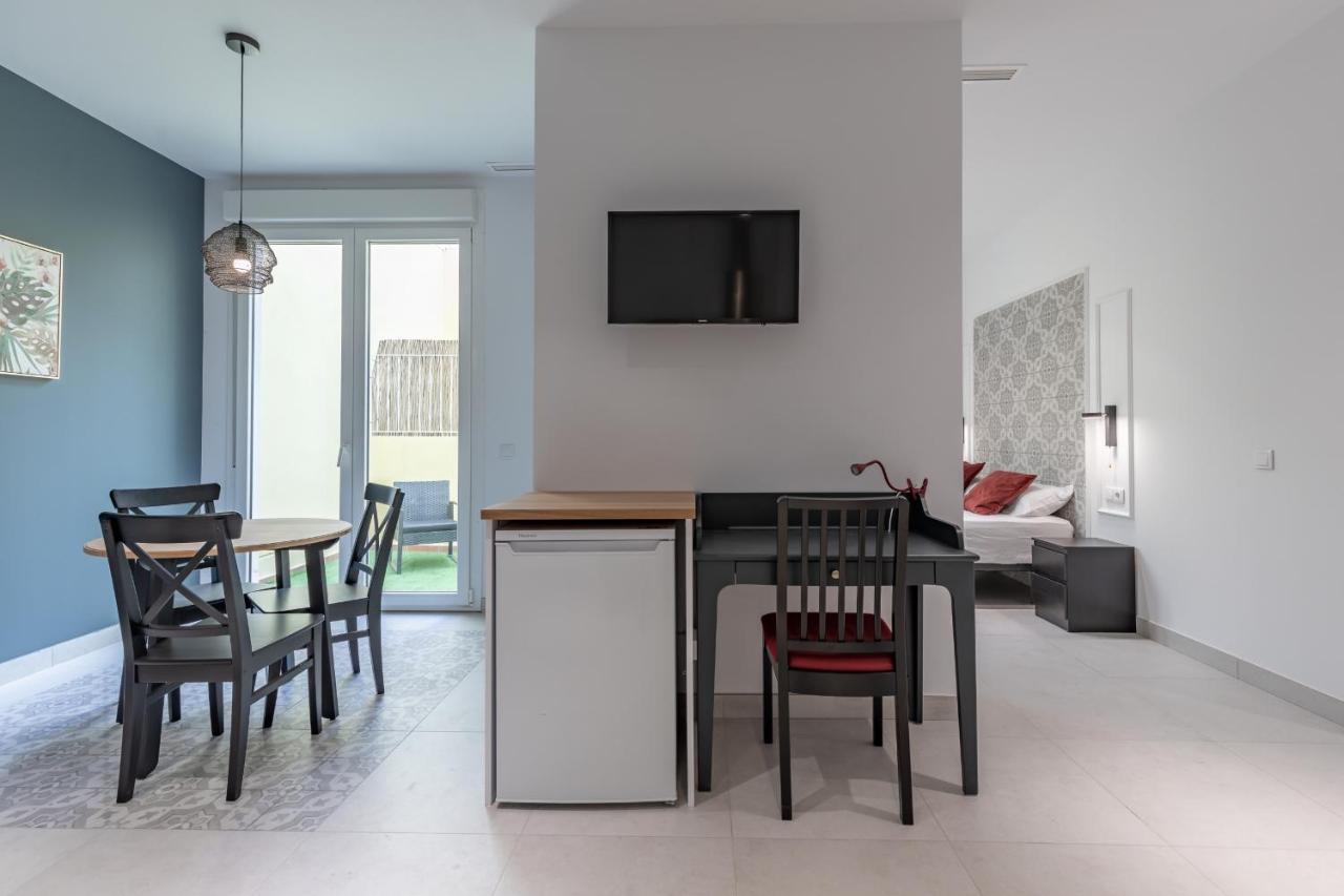 ולנסיה Chic & Comfortable Apartment, Private Terrace מראה חיצוני תמונה