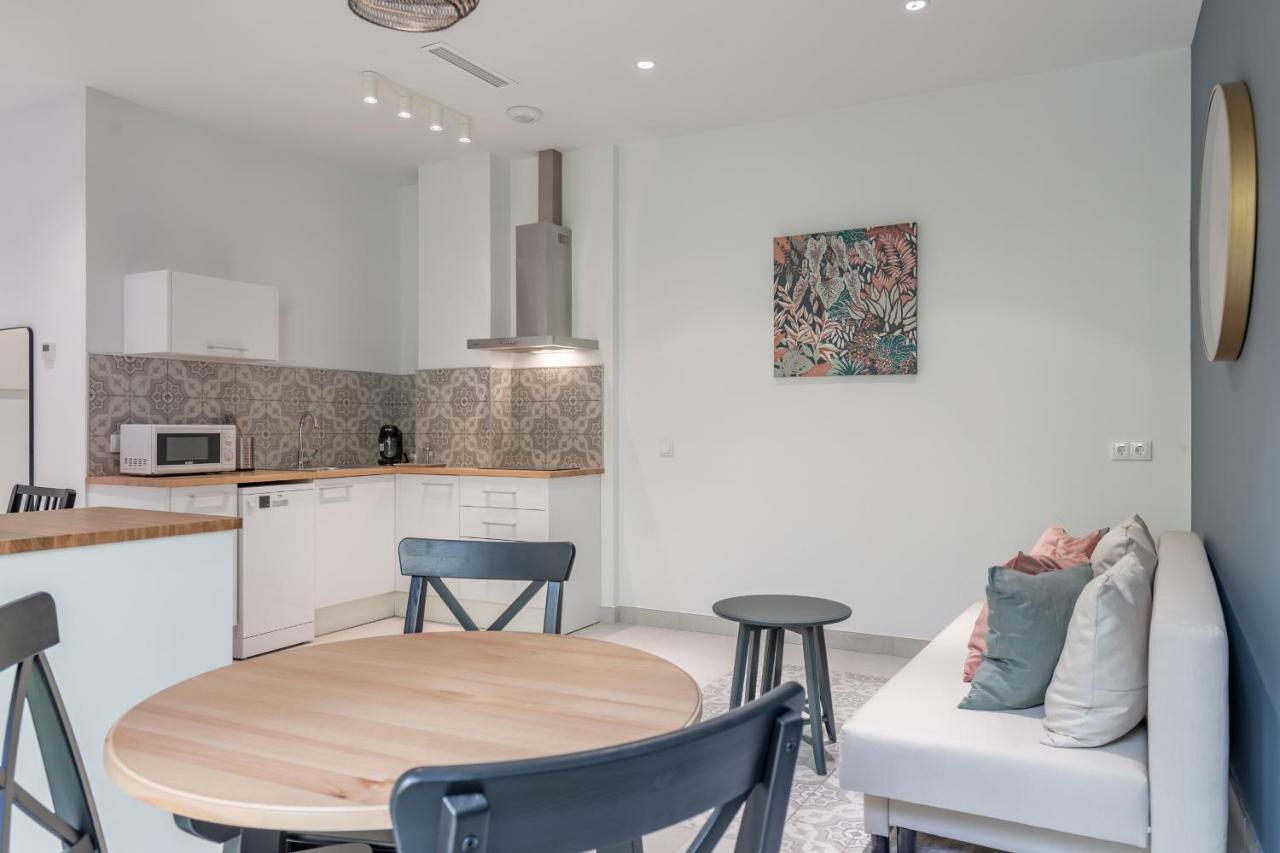 ולנסיה Chic & Comfortable Apartment, Private Terrace מראה חיצוני תמונה