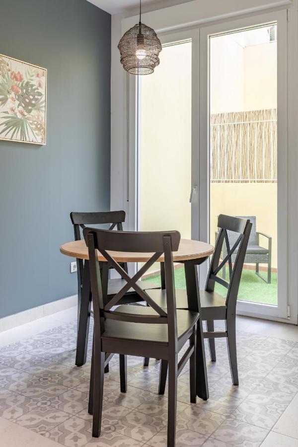 ולנסיה Chic & Comfortable Apartment, Private Terrace מראה חיצוני תמונה