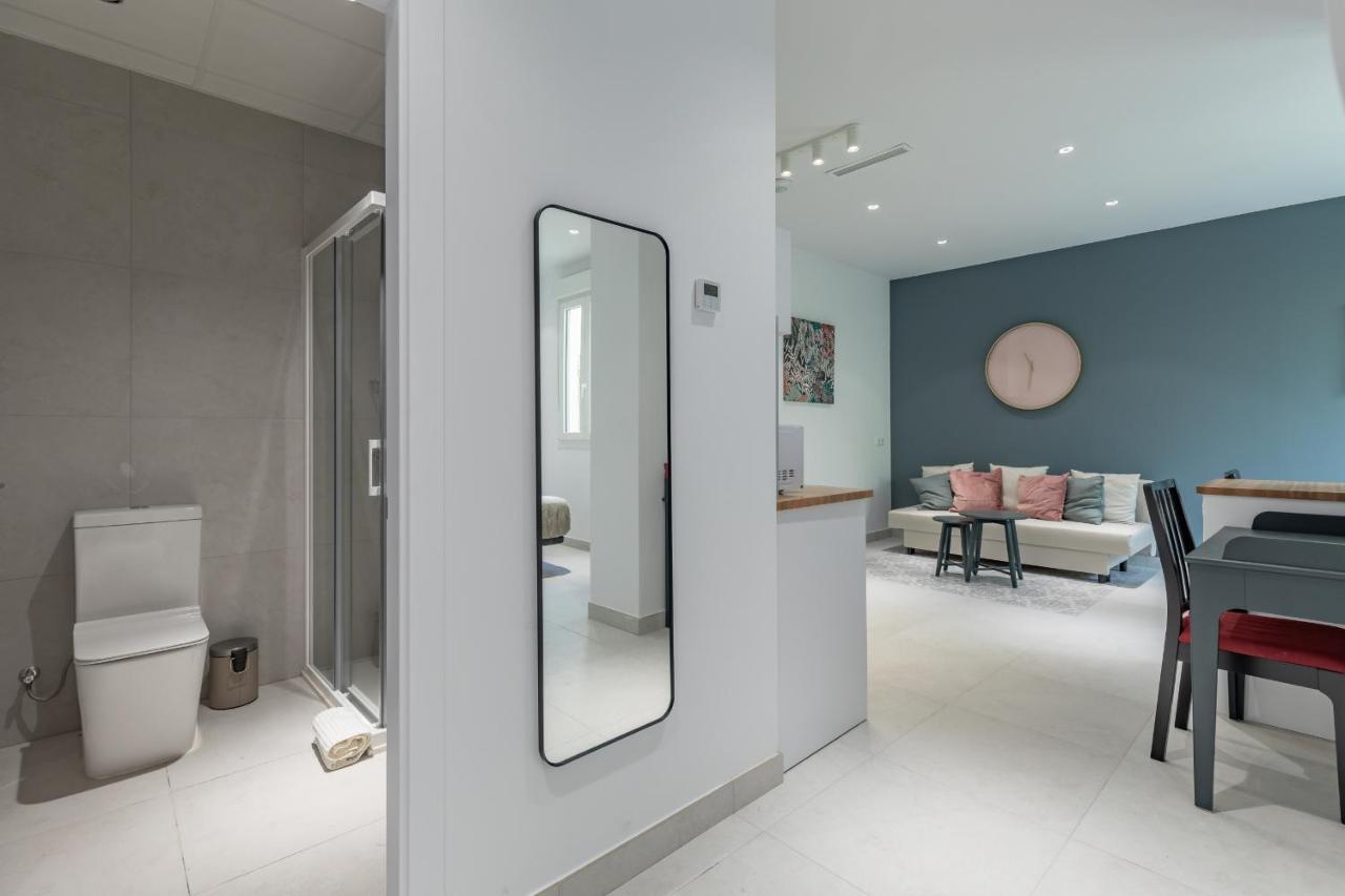 ולנסיה Chic & Comfortable Apartment, Private Terrace מראה חיצוני תמונה