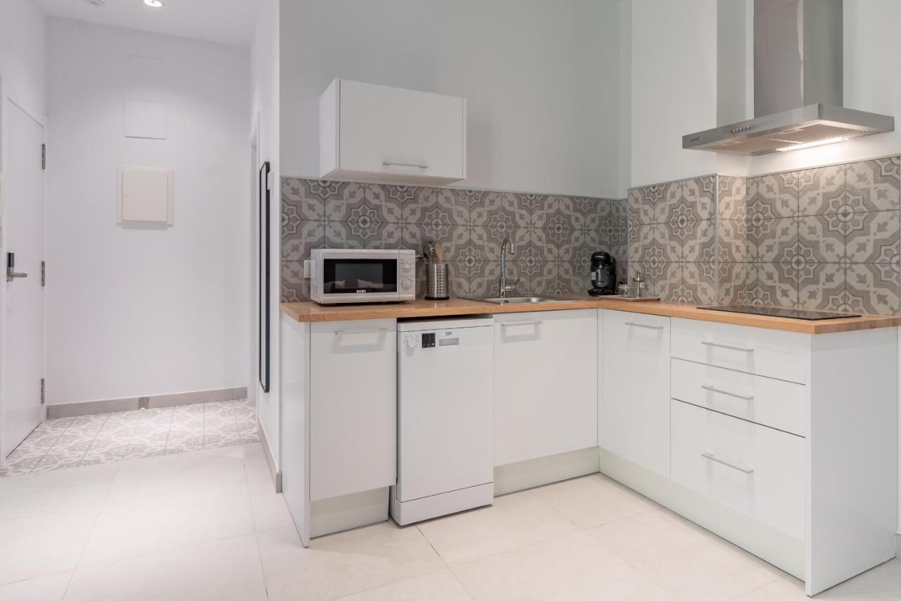 ולנסיה Chic & Comfortable Apartment, Private Terrace מראה חיצוני תמונה
