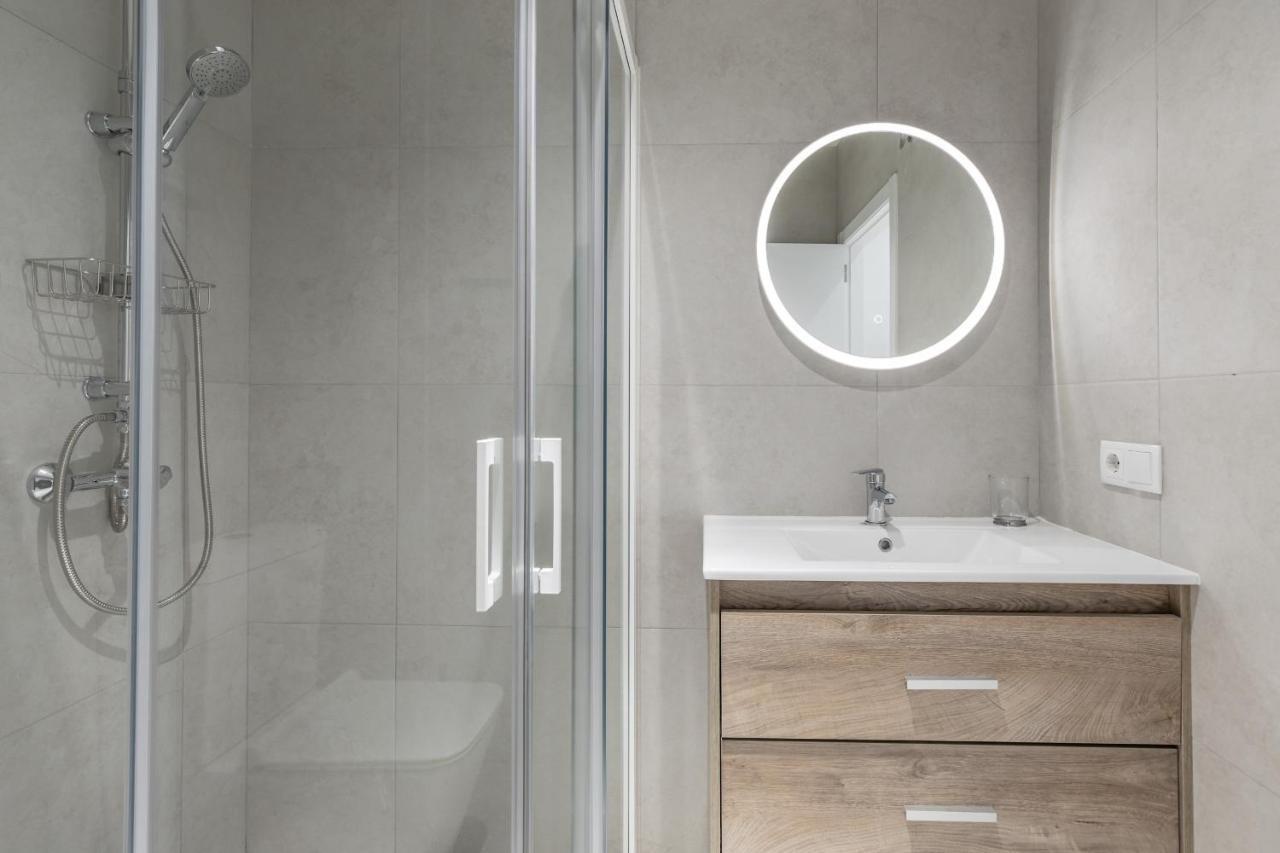 ולנסיה Chic & Comfortable Apartment, Private Terrace מראה חיצוני תמונה