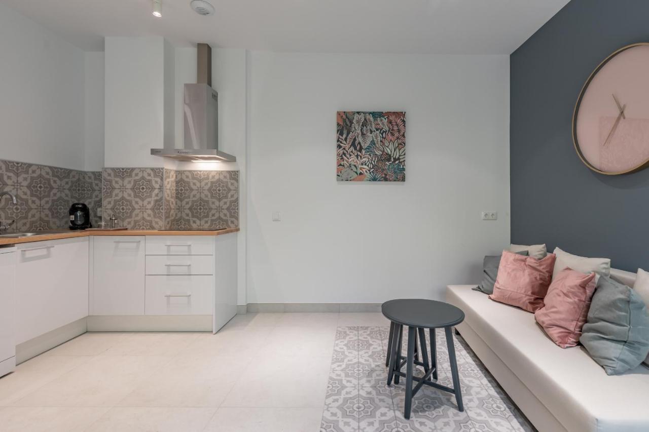 ולנסיה Chic & Comfortable Apartment, Private Terrace מראה חיצוני תמונה