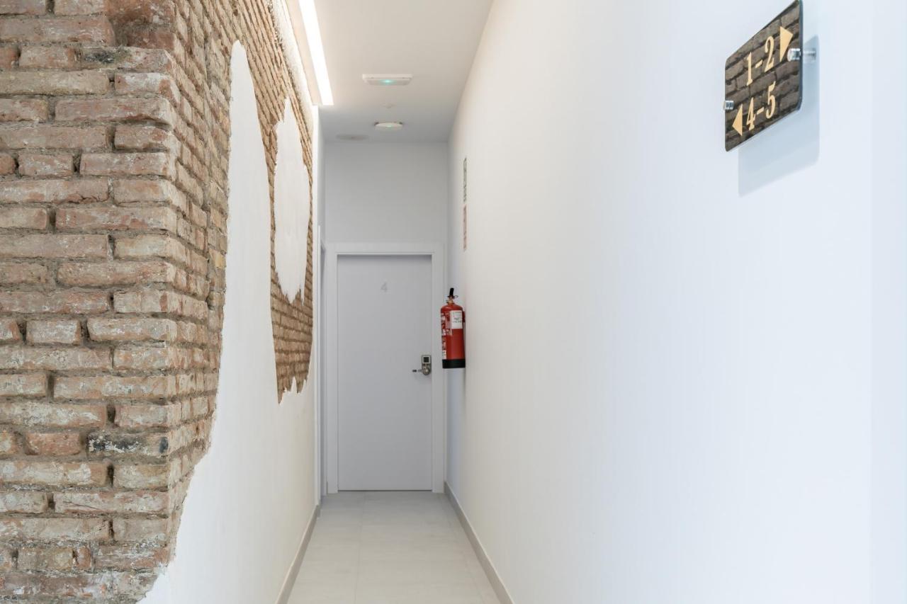 ולנסיה Chic & Comfortable Apartment, Private Terrace מראה חיצוני תמונה